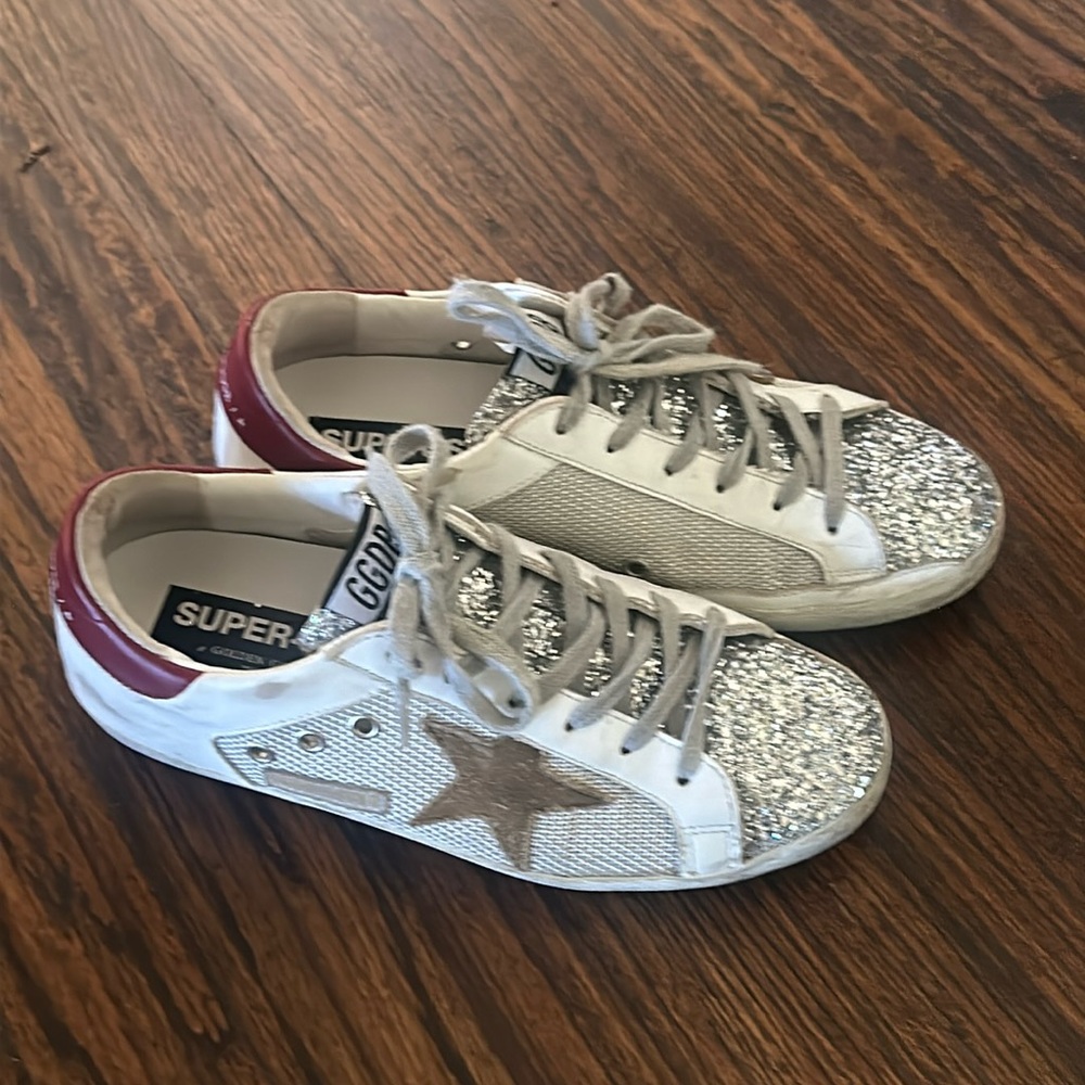 Golden Goose Superstar Sneaker in Silver White Tobacco & Red AUTHENTIC SZ 39